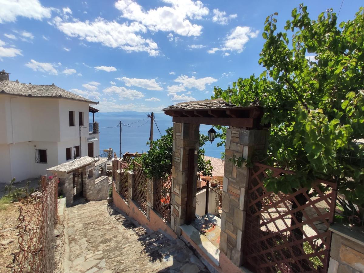 The Pagasetic Balcony - Magestic Sea Cottage Volos Exterior photo